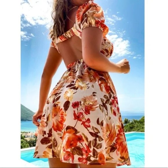 Brown Floral Print Short Sleeve V-Neck Cutout Open Back Mini Dress - Picture 8 of 12